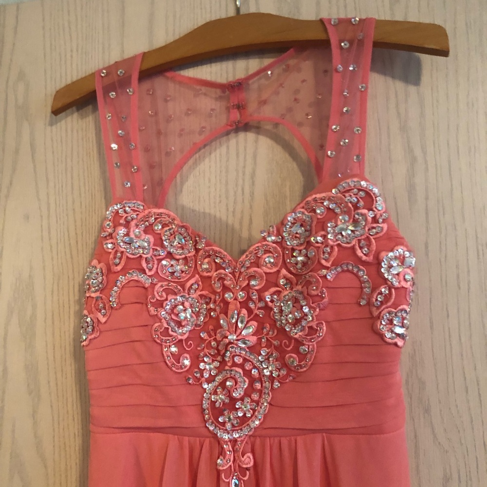 Prom Dress - Picture 3 of 6